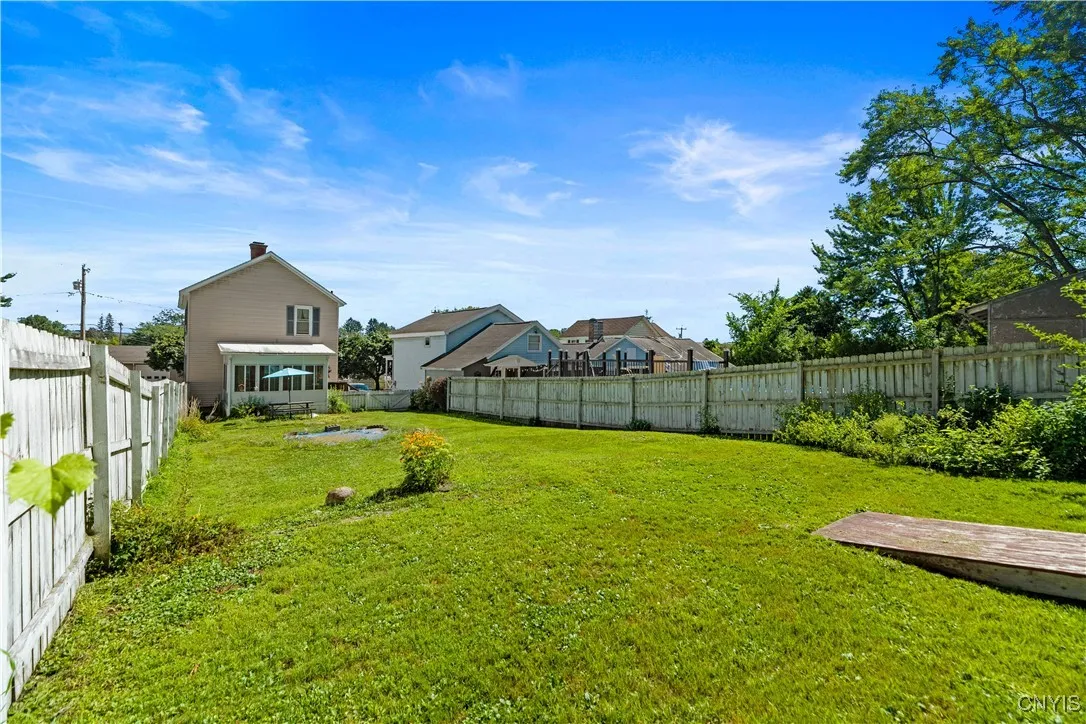 15 Foster Street, Whitestown, New York 13492, Whitestown, New York 13492, 2 Bedrooms Bedrooms, 9 Rooms Rooms,1 BathroomBathrooms,Residential,Closed,15 Foster Street, Whitestown, New York 13492,0,S1631939