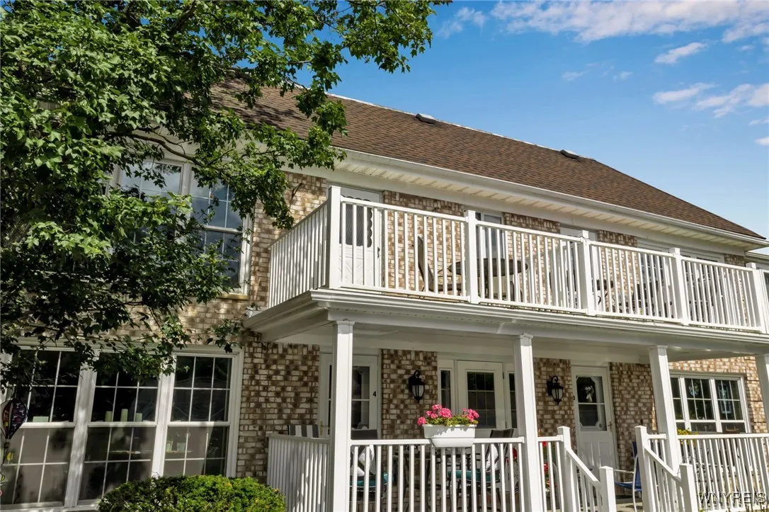75 Carriage Drive 8, Orchard Park, New York 14127, Orchard Park, New York 14127, 2 Bedrooms Bedrooms, 7 Rooms Rooms,1 BathroomBathrooms,Residential,For Sale,75 Carriage Drive 8, Orchard Park, New York 14127,0,B1631559
