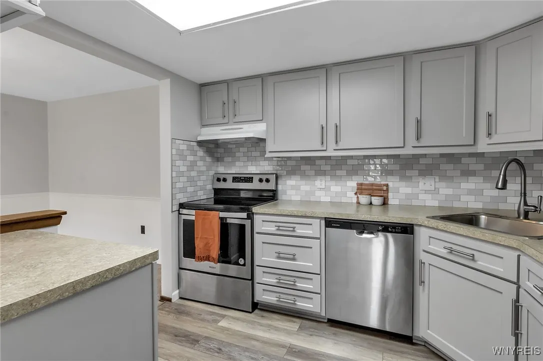 75 Carriage Drive 8, Orchard Park, New York 14127, Orchard Park, New York 14127, 2 Bedrooms Bedrooms, 7 Rooms Rooms,1 BathroomBathrooms,Residential,For Sale,75 Carriage Drive 8, Orchard Park, New York 14127,0,B1631559