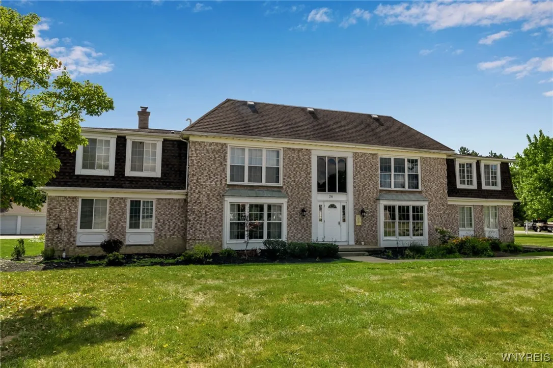 75 Carriage Drive 8, Orchard Park, New York 14127, Orchard Park, New York 14127, 2 Bedrooms Bedrooms, 7 Rooms Rooms,1 BathroomBathrooms,Residential,For Sale,75 Carriage Drive 8, Orchard Park, New York 14127,0,B1631559