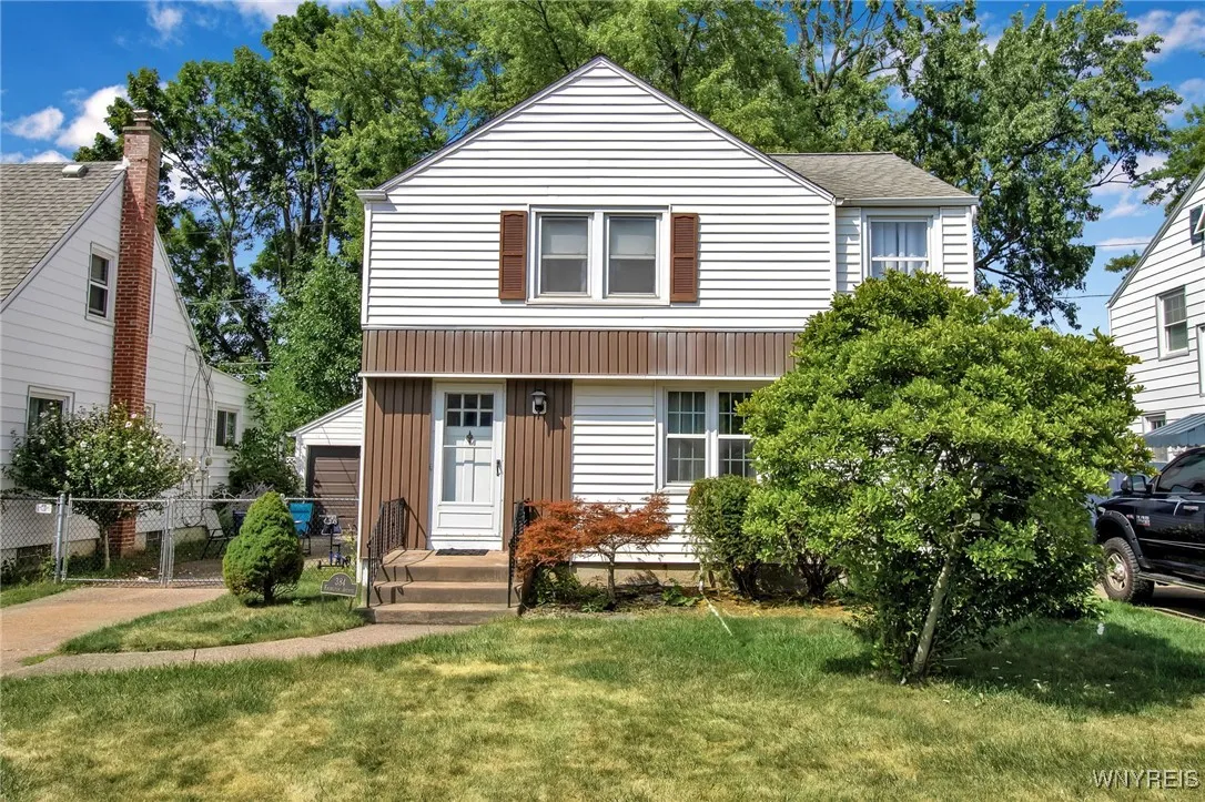 384 Knowlton Avenue, Tonawanda, New York 14217, Tonawanda, New York 14217, 3 Bedrooms Bedrooms, 7 Rooms Rooms,1 BathroomBathrooms,Residential,Closed,384 Knowlton Avenue, Tonawanda, New York 14217,0,B1627380
