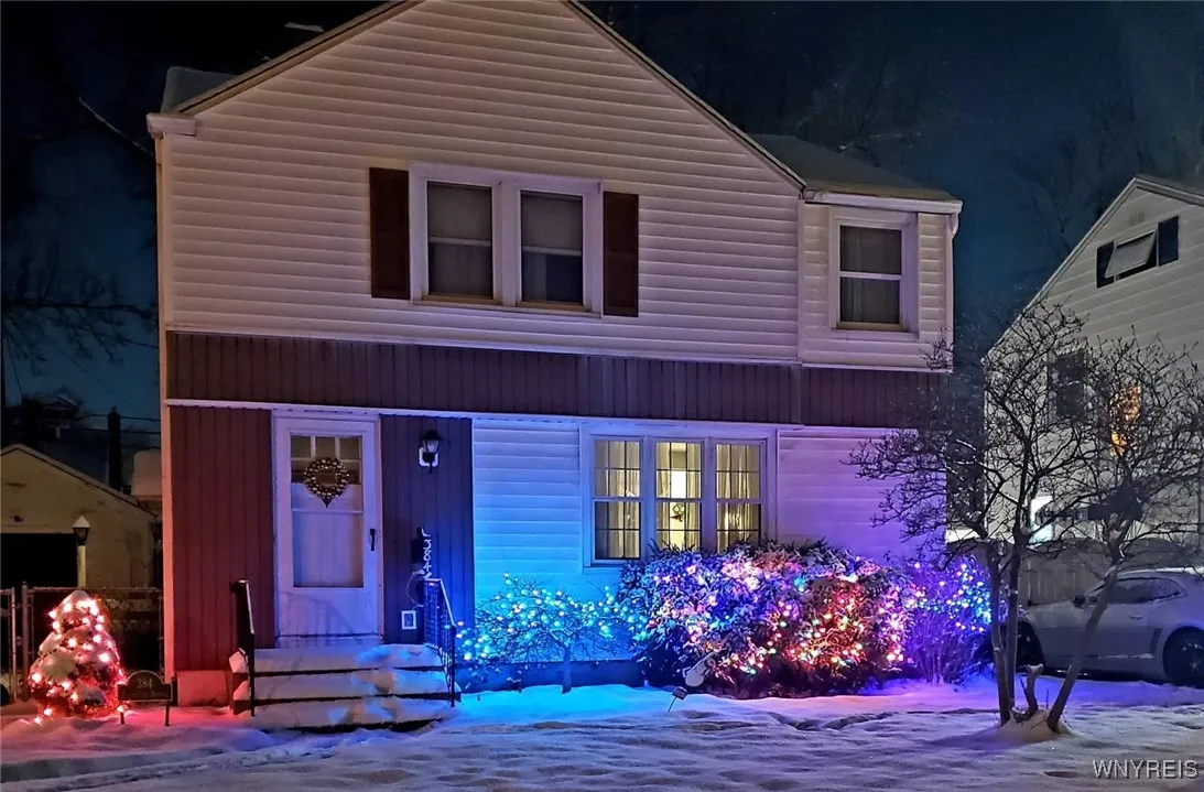 384 Knowlton Avenue, Tonawanda, New York 14217, Tonawanda, New York 14217, 3 Bedrooms Bedrooms, 7 Rooms Rooms,1 BathroomBathrooms,Residential,Closed,384 Knowlton Avenue, Tonawanda, New York 14217,0,B1627380