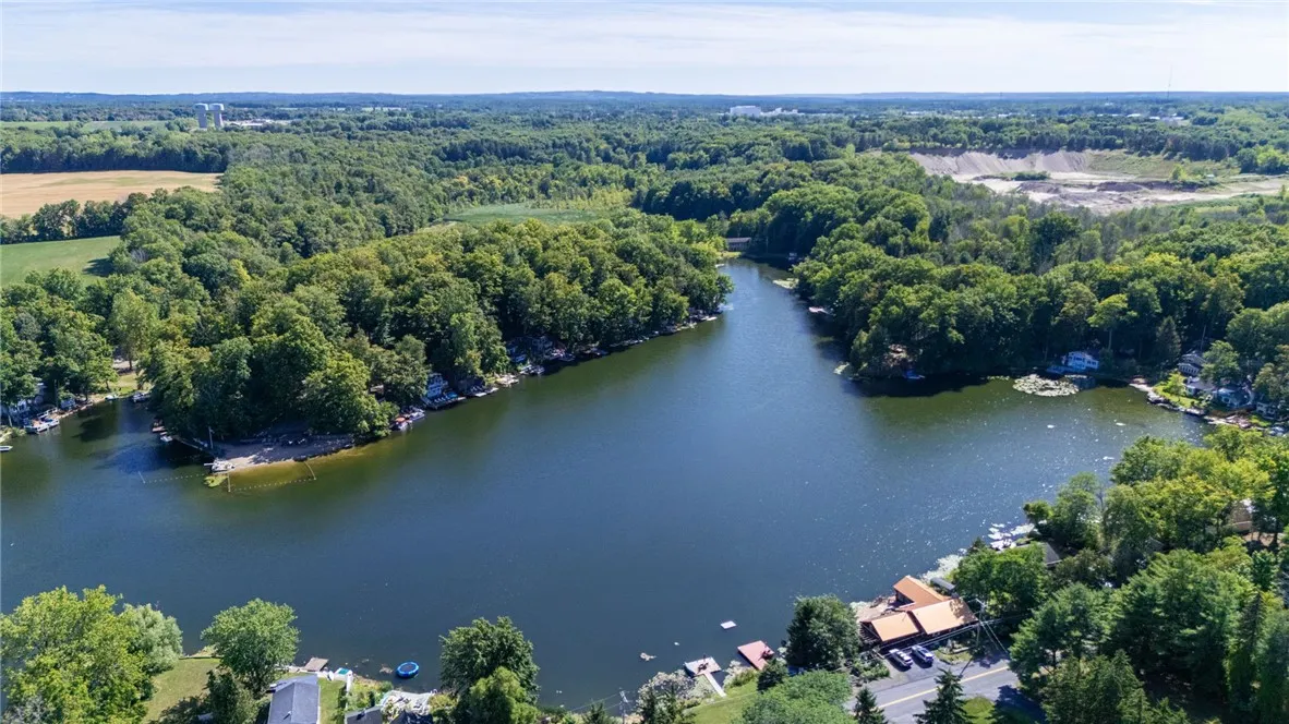 8568 East Lake Road, Batavia City, New York 14020, Stafford, New York 14020, 1 Bedroom Bedrooms, 4 Rooms Rooms,1 BathroomBathrooms,Residential,Closed,8568 East Lake Road, Batavia City, New York 14020,0,R1631867