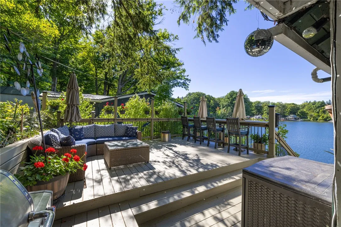 8568 East Lake Road, Batavia City, New York 14020, Stafford, New York 14020, 1 Bedroom Bedrooms, 4 Rooms Rooms,1 BathroomBathrooms,Residential,Closed,8568 East Lake Road, Batavia City, New York 14020,0,R1631867