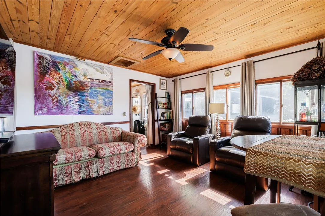 8568 East Lake Road, Batavia City, New York 14020, Stafford, New York 14020, 1 Bedroom Bedrooms, 4 Rooms Rooms,1 BathroomBathrooms,Residential,Closed,8568 East Lake Road, Batavia City, New York 14020,0,R1631867