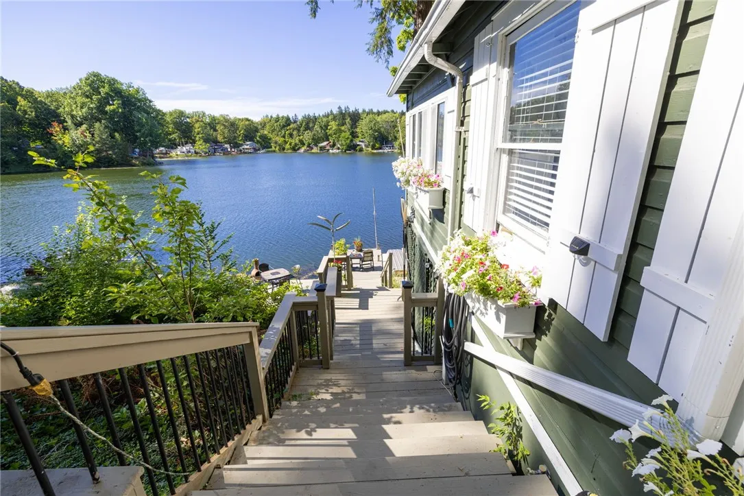 8568 East Lake Road, Batavia City, New York 14020, Stafford, New York 14020, 1 Bedroom Bedrooms, 4 Rooms Rooms,1 BathroomBathrooms,Residential,Closed,8568 East Lake Road, Batavia City, New York 14020,0,R1631867