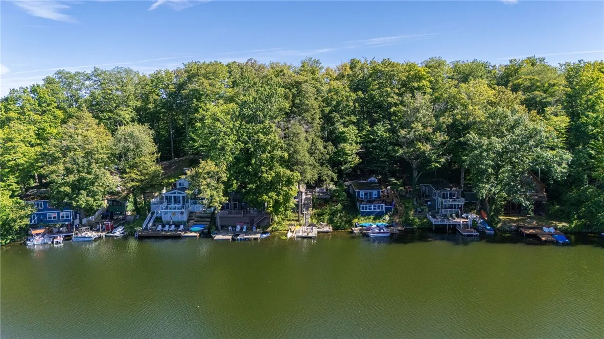 8568 East Lake Road, Batavia City, New York 14020, Stafford, New York 14020, 1 Bedroom Bedrooms, 4 Rooms Rooms,1 BathroomBathrooms,Residential,Closed,8568 East Lake Road, Batavia City, New York 14020,0,R1631867