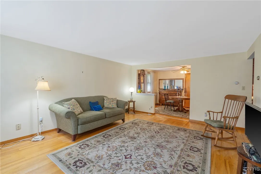 205 Hood Ave, Syracuse, New York 13208, Syracuse, New York 13208, 2 Bedrooms Bedrooms, 6 Rooms Rooms,1 BathroomBathrooms,Residential,Closed,205 Hood Ave, Syracuse, New York 13208,0,S1630948