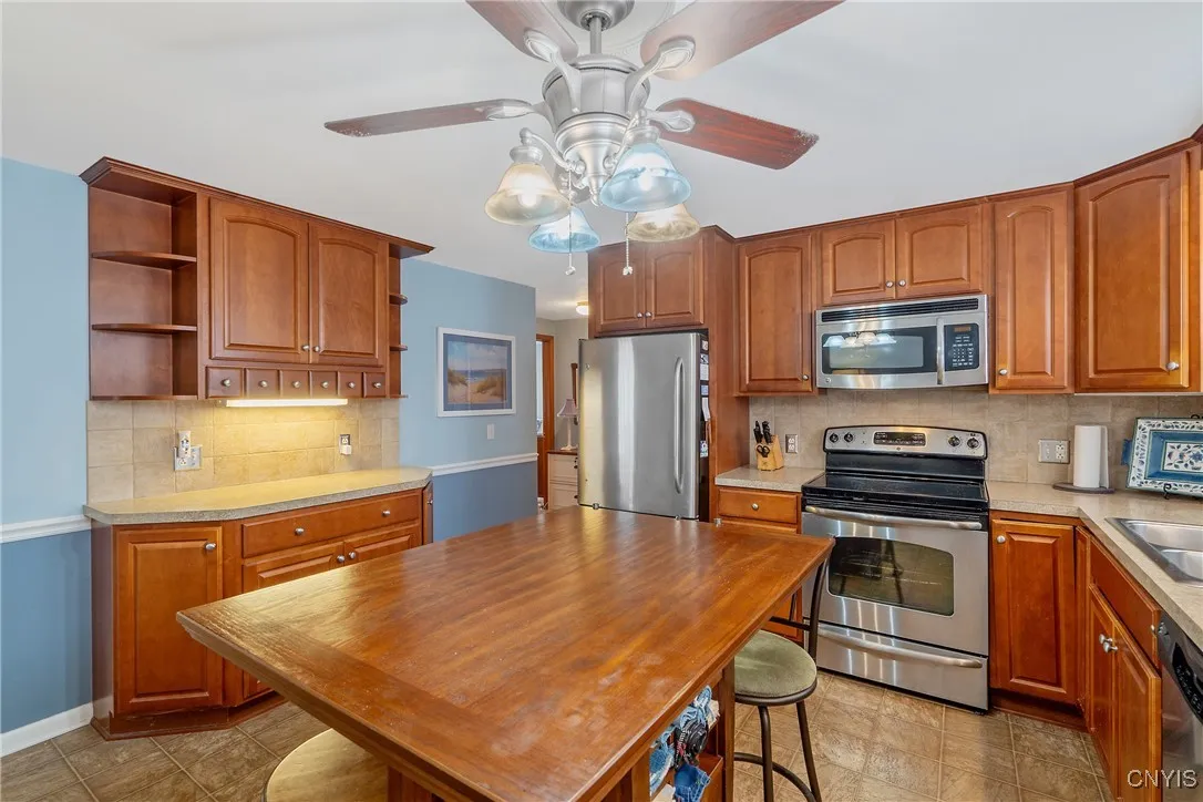 205 Hood Ave, Syracuse, New York 13208, Syracuse, New York 13208, 2 Bedrooms Bedrooms, 6 Rooms Rooms,1 BathroomBathrooms,Residential,Closed,205 Hood Ave, Syracuse, New York 13208,0,S1630948