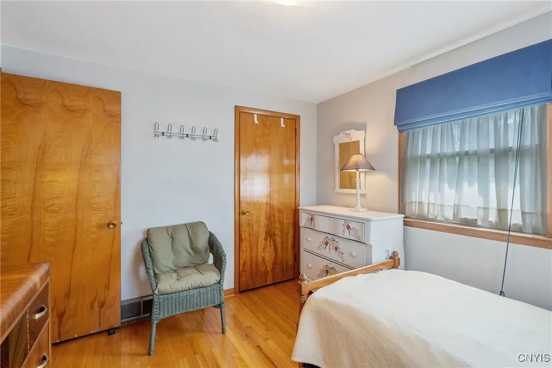 205 Hood Ave, Syracuse, New York 13208, Syracuse, New York 13208, 2 Bedrooms Bedrooms, 6 Rooms Rooms,1 BathroomBathrooms,Residential,Closed,205 Hood Ave, Syracuse, New York 13208,0,S1630948