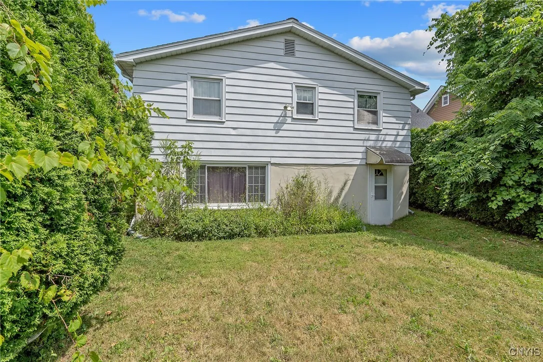 205 Hood Ave, Syracuse, New York 13208, Syracuse, New York 13208, 2 Bedrooms Bedrooms, 6 Rooms Rooms,1 BathroomBathrooms,Residential,Closed,205 Hood Ave, Syracuse, New York 13208,0,S1630948