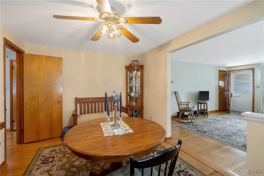 205 Hood Ave, Syracuse, New York 13208, Syracuse, New York 13208, 2 Bedrooms Bedrooms, 6 Rooms Rooms,1 BathroomBathrooms,Residential,Closed,205 Hood Ave, Syracuse, New York 13208,0,S1630948