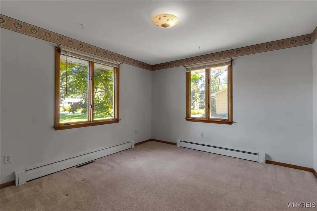 2nd Bedroom\n