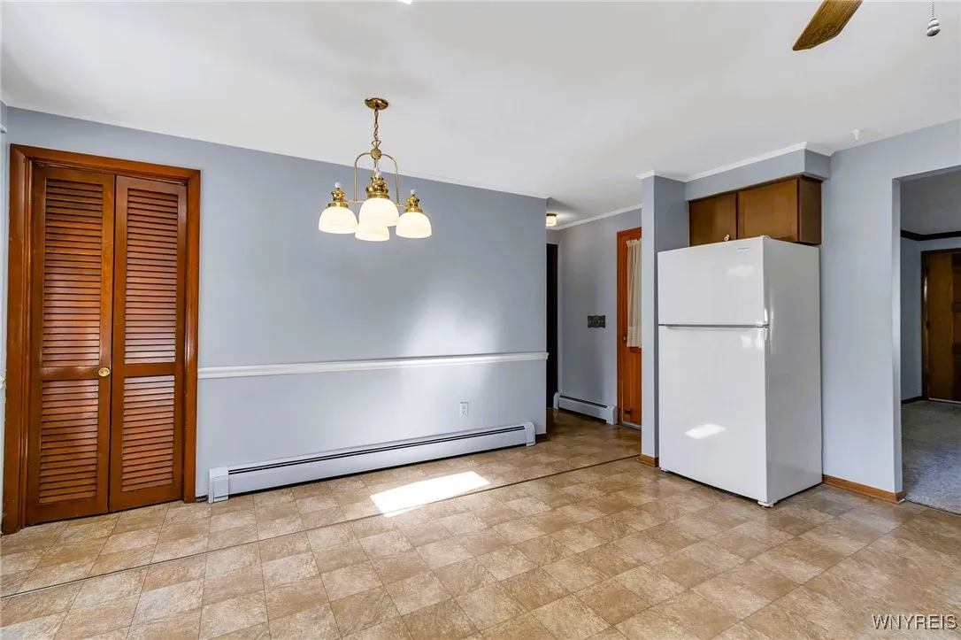 3150 Tonawanda Creek Road, Amherst, New York 14228, Amherst, New York 14228, 3 Bedrooms Bedrooms, 6 Rooms Rooms,1 BathroomBathrooms,Residential,For Sale,3150 Tonawanda Creek Road, Amherst, New York 14228,0,B1631569