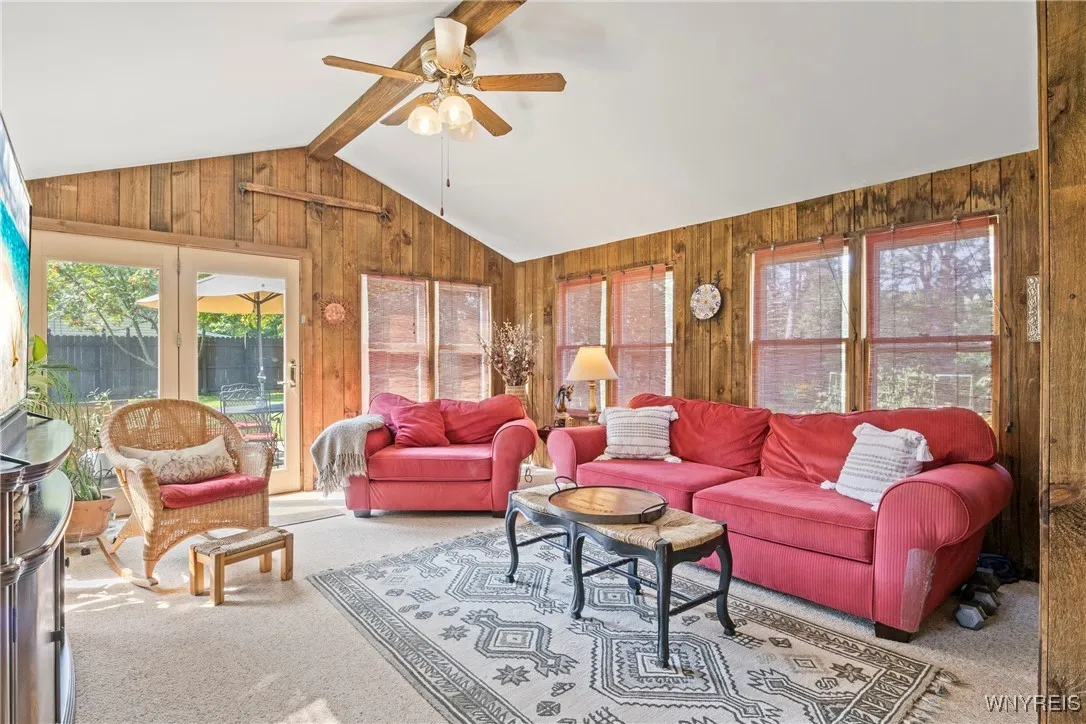 22 Old Farm Road, Orchard Park, New York 14127, Orchard Park, New York 14127, 4 Bedrooms Bedrooms, 9 Rooms Rooms,2 BathroomsBathrooms,Residential,For Sale,22 Old Farm Road, Orchard Park, New York 14127,0,B1632019