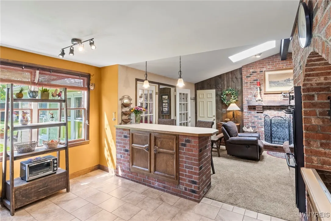 22 Old Farm Road, Orchard Park, New York 14127, Orchard Park, New York 14127, 4 Bedrooms Bedrooms, 9 Rooms Rooms,2 BathroomsBathrooms,Residential,For Sale,22 Old Farm Road, Orchard Park, New York 14127,0,B1632019
