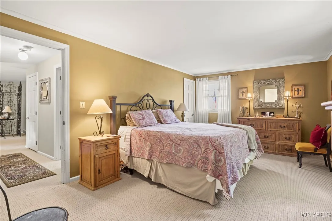 22 Old Farm Road, Orchard Park, New York 14127, Orchard Park, New York 14127, 4 Bedrooms Bedrooms, 9 Rooms Rooms,2 BathroomsBathrooms,Residential,For Sale,22 Old Farm Road, Orchard Park, New York 14127,0,B1632019