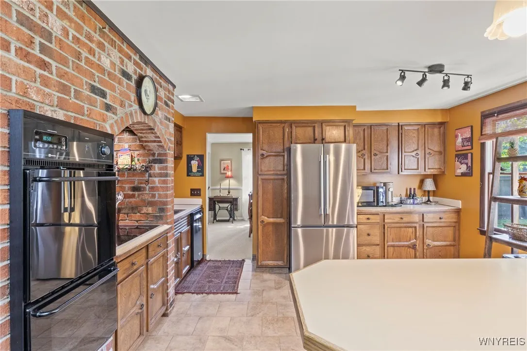 22 Old Farm Road, Orchard Park, New York 14127, Orchard Park, New York 14127, 4 Bedrooms Bedrooms, 9 Rooms Rooms,2 BathroomsBathrooms,Residential,For Sale,22 Old Farm Road, Orchard Park, New York 14127,0,B1632019