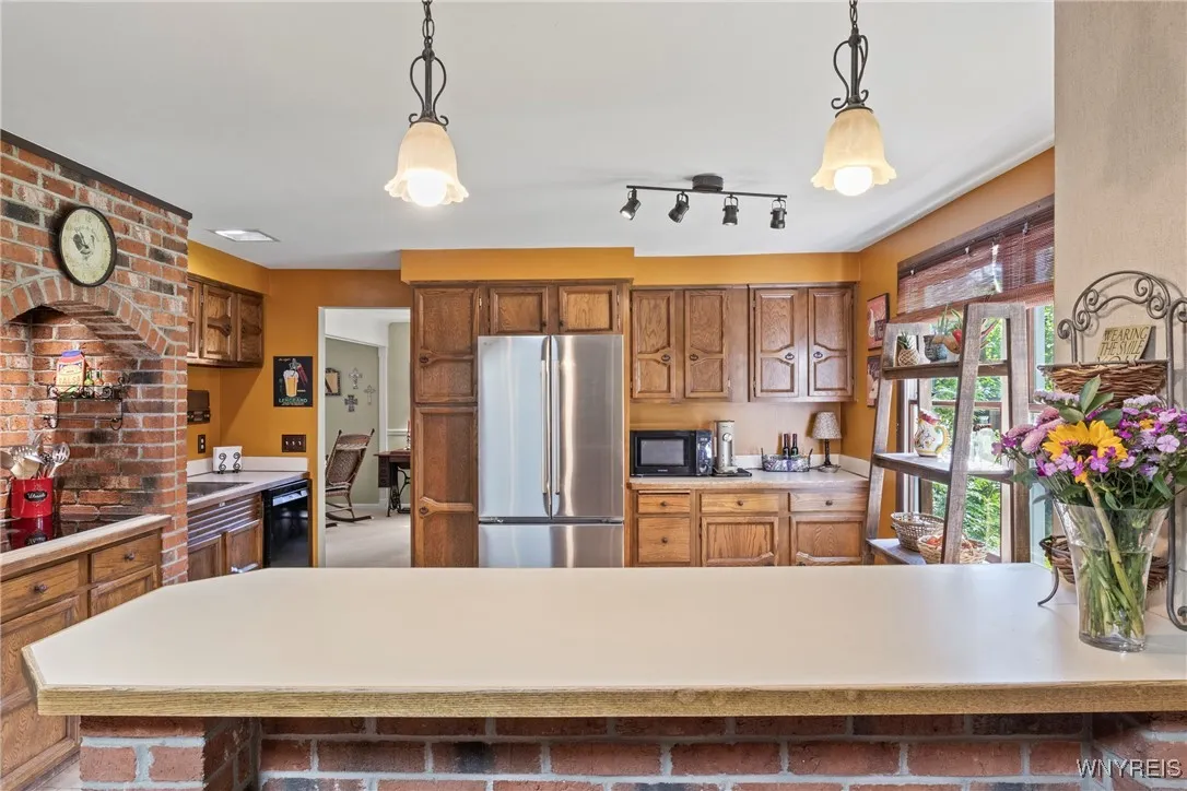 22 Old Farm Road, Orchard Park, New York 14127, Orchard Park, New York 14127, 4 Bedrooms Bedrooms, 9 Rooms Rooms,2 BathroomsBathrooms,Residential,For Sale,22 Old Farm Road, Orchard Park, New York 14127,0,B1632019