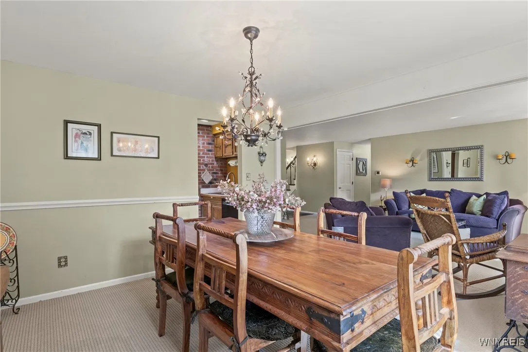 22 Old Farm Road, Orchard Park, New York 14127, Orchard Park, New York 14127, 4 Bedrooms Bedrooms, 9 Rooms Rooms,2 BathroomsBathrooms,Residential,For Sale,22 Old Farm Road, Orchard Park, New York 14127,0,B1632019