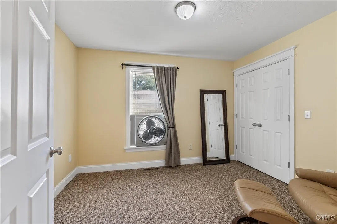 127 Shuart Avenue, Syracuse, New York 13203, Syracuse, New York 13203, 3 Bedrooms Bedrooms, 6 Rooms Rooms,2 BathroomsBathrooms,Residential,Closed,127 Shuart Avenue, Syracuse, New York 13203,0,S1631809