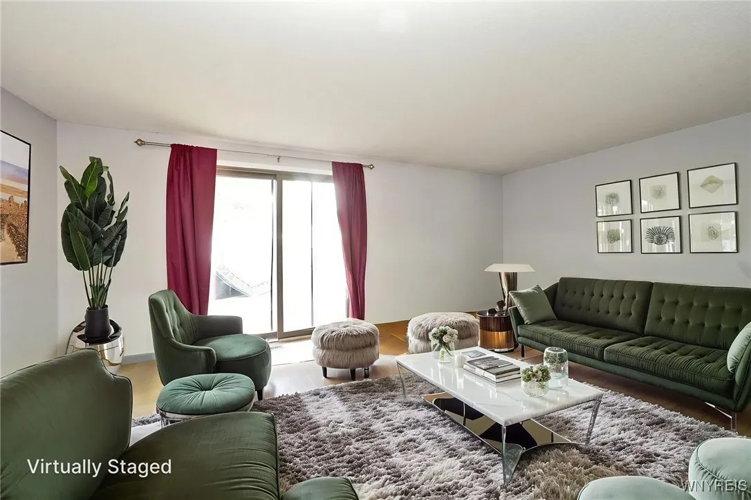 176 Stepping Stone Lane, Orchard Park, New York 14, Orchard Park, New York 14127, 3 Bedrooms Bedrooms, 8 Rooms Rooms,1 BathroomBathrooms,Residential,For Sale,176 Stepping Stone Lane, Orchard Park, New York 14,0,B1629751