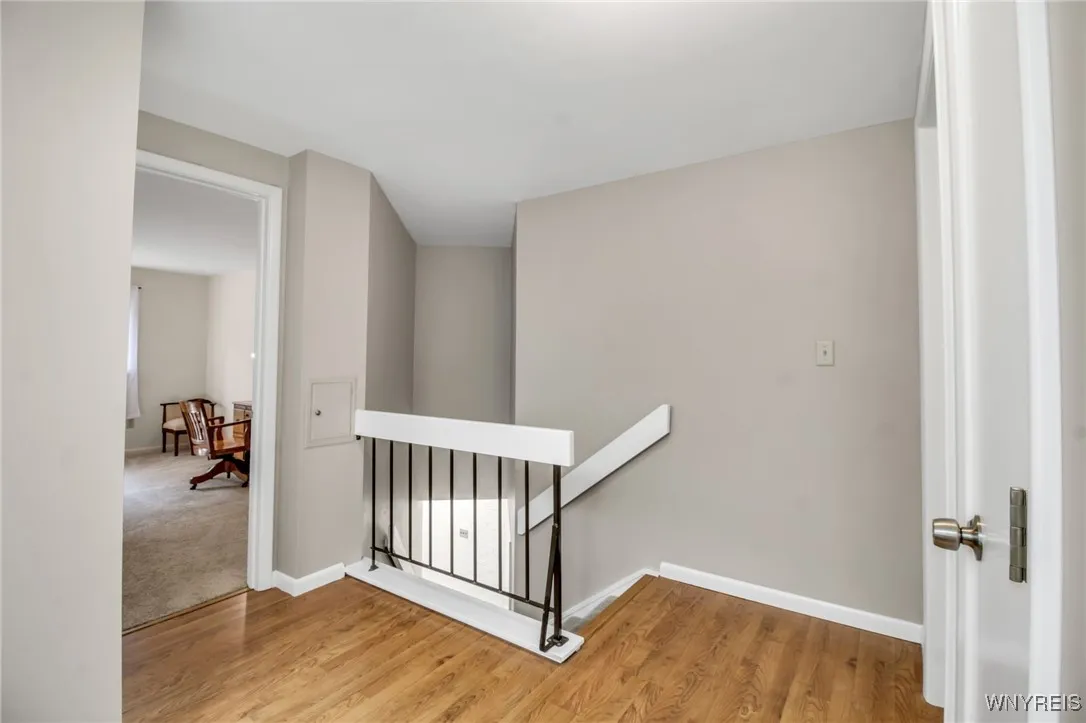88 Breezewood Common, Amherst, New York 14051, Amherst, New York 14051, 3 Bedrooms Bedrooms, 6 Rooms Rooms,2 BathroomsBathrooms,Residential,For Sale,88 Breezewood Common, Amherst, New York 14051,B1630381