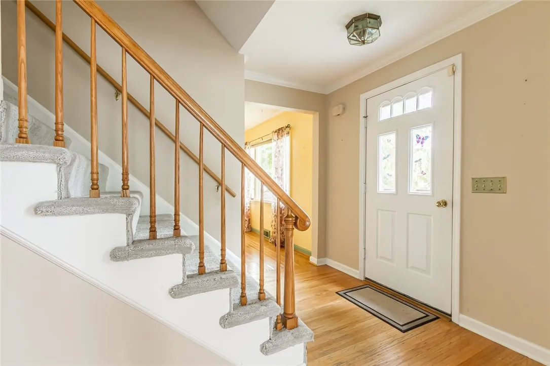 110 Worthing Terrace, East Rochester, New York 144, East Rochester, New York 14445, 3 Bedrooms Bedrooms, 7 Rooms Rooms,2 BathroomsBathrooms,Residential,Closed,110 Worthing Terrace, East Rochester, New York 144,0,R1628745