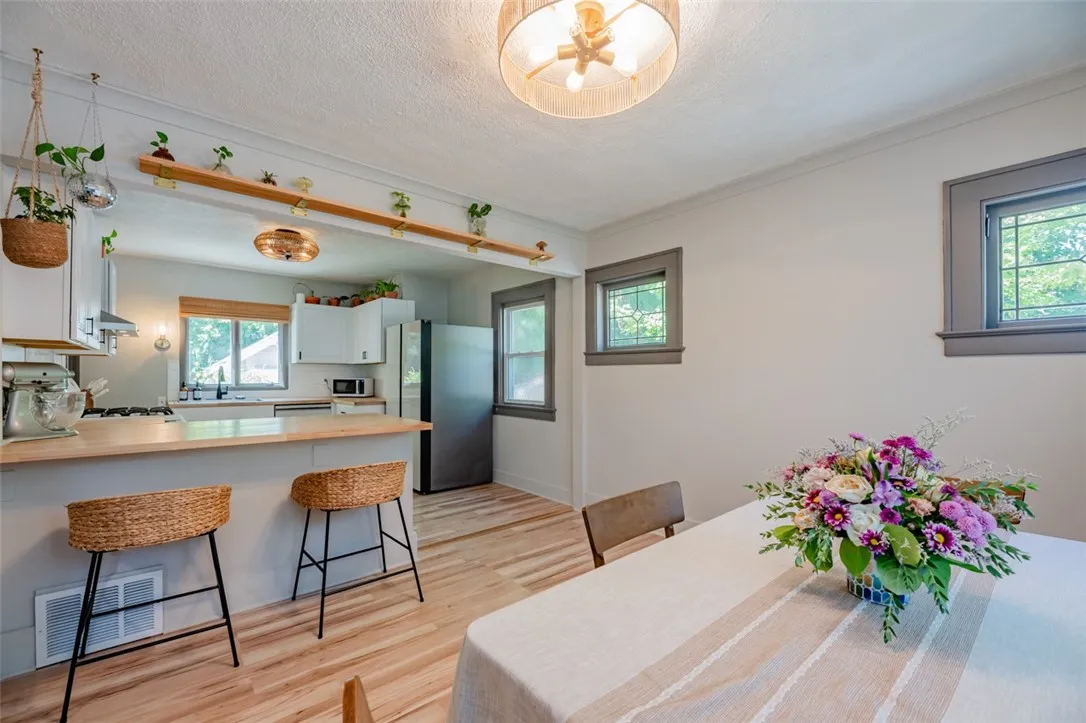 30 Forgham Road, Greece, New York 14616, Greece, New York 14616, 3 Bedrooms Bedrooms, 7 Rooms Rooms,1 BathroomBathrooms,Residential,Closed,30 Forgham Road, Greece, New York 14616,0,R1632028