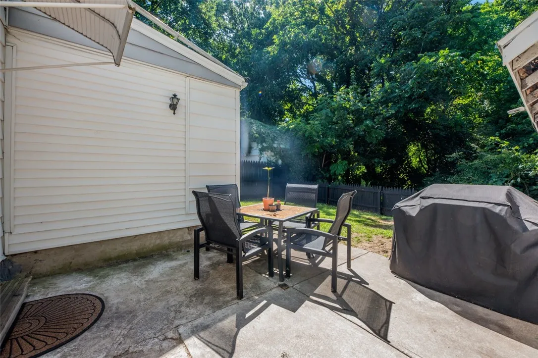 30 Forgham Road, Greece, New York 14616, Greece, New York 14616, 3 Bedrooms Bedrooms, 7 Rooms Rooms,1 BathroomBathrooms,Residential,Closed,30 Forgham Road, Greece, New York 14616,0,R1632028