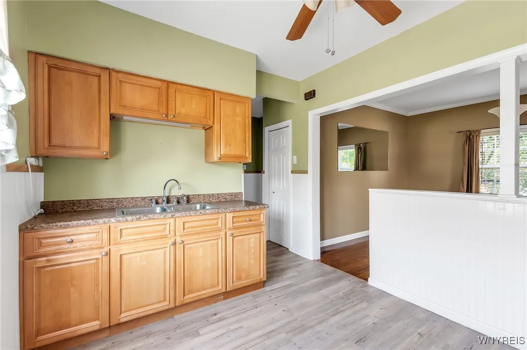130 Rutland Avenue, Cheektowaga, New York 14212, Cheektowaga, New York 14212, 4 Bedrooms Bedrooms, ,2 BathroomsBathrooms,Residential,For Sale,130 Rutland Avenue, Cheektowaga, New York 14212,0,B1632104