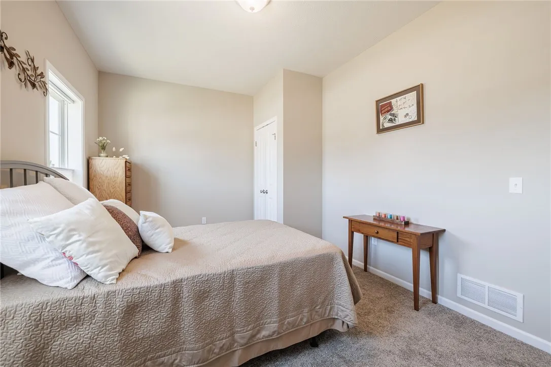 283 Avery Park Ln Lane, Greece, New York 14612, Greece, New York 14612, 3 Bedrooms Bedrooms, 5 Rooms Rooms,2 BathroomsBathrooms,Residential,Closed,283 Avery Park Ln Lane, Greece, New York 14612,0,R1631403