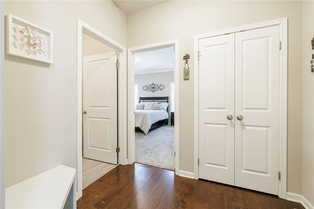 283 Avery Park Ln Lane, Greece, New York 14612, Greece, New York 14612, 3 Bedrooms Bedrooms, 5 Rooms Rooms,2 BathroomsBathrooms,Residential,Closed,283 Avery Park Ln Lane, Greece, New York 14612,0,R1631403