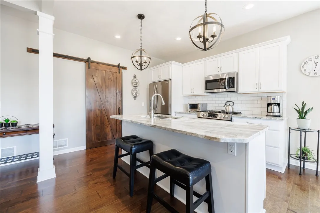 283 Avery Park Ln Lane, Greece, New York 14612, Greece, New York 14612, 3 Bedrooms Bedrooms, 5 Rooms Rooms,2 BathroomsBathrooms,Residential,Closed,283 Avery Park Ln Lane, Greece, New York 14612,0,R1631403