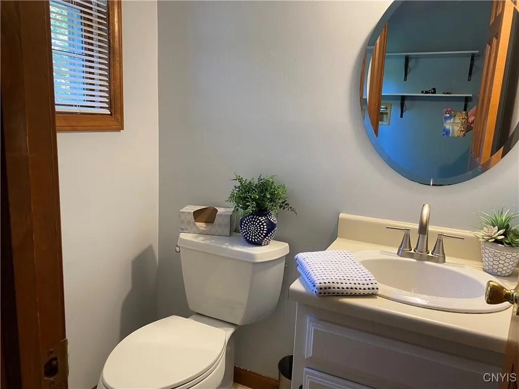 4815 Creaser Road, Westmoreland, New York 13490, Westmoreland, New York 13490, 4 Bedrooms Bedrooms, 7 Rooms Rooms,2 BathroomsBathrooms,Residential,Closed,4815 Creaser Road, Westmoreland, New York 13490,0,S1631665