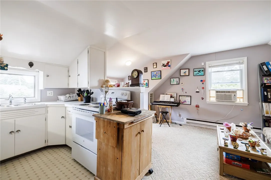 58 Sunnyside Lane, Chili, New York 14514, Chili, New York 14514, 3 Bedrooms Bedrooms, ,2 BathroomsBathrooms,Residential,Closed,58 Sunnyside Lane, Chili, New York 14514,0,R1631638