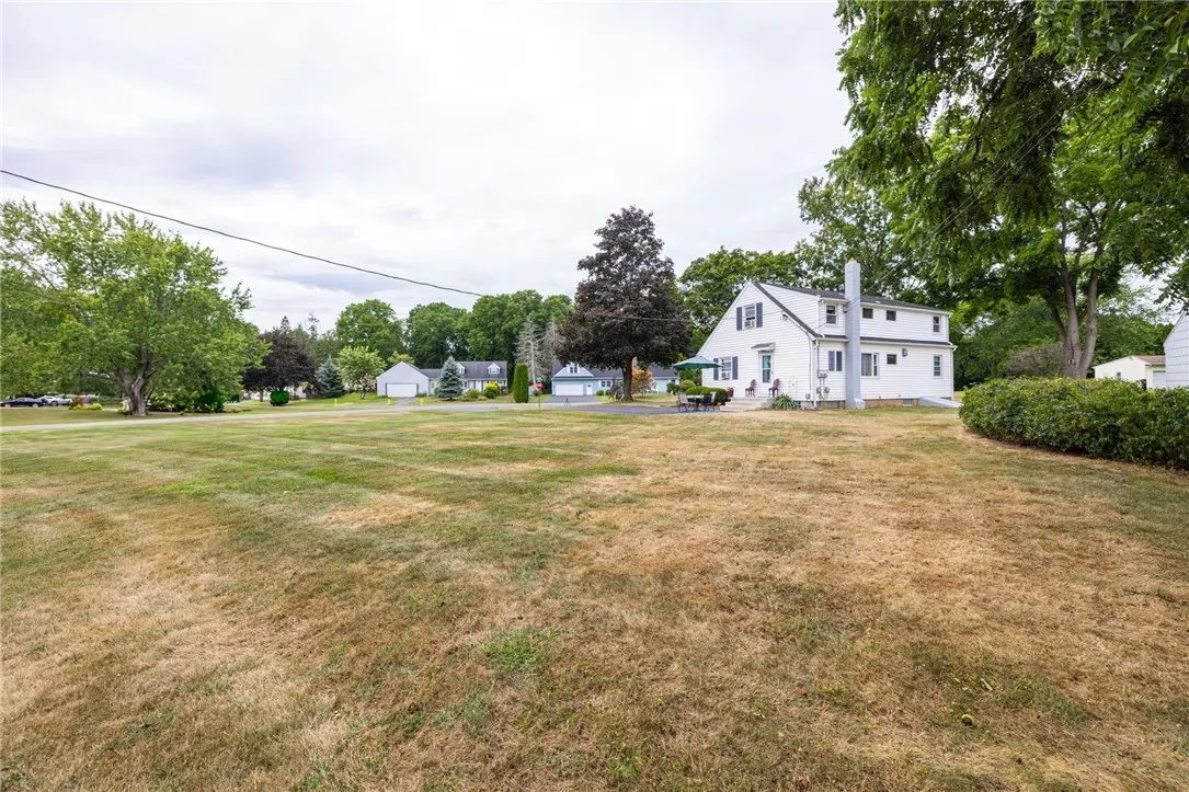 58 Sunnyside Lane, Chili, New York 14514, Chili, New York 14514, 3 Bedrooms Bedrooms, ,2 BathroomsBathrooms,Residential,Closed,58 Sunnyside Lane, Chili, New York 14514,0,R1631638