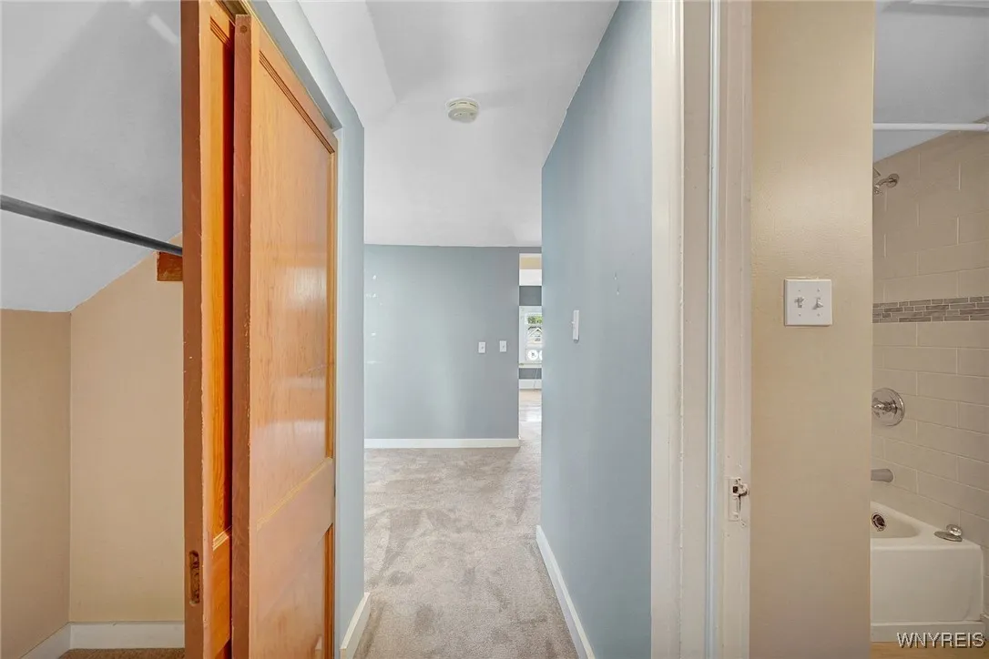 2nd floor Hallway to bed & bath