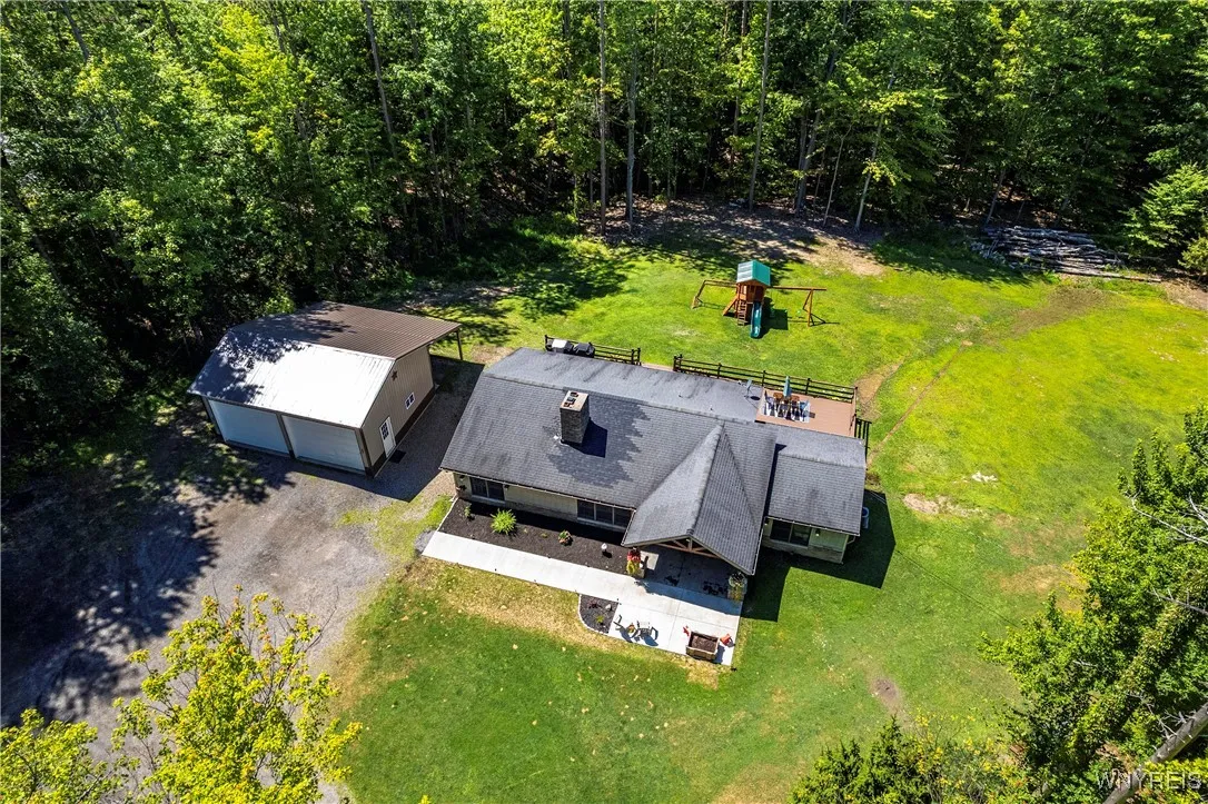 9852 Larkin Road, Eden, New York 14057, Eden, New York 14057, 3 Bedrooms Bedrooms, 7 Rooms Rooms,2 BathroomsBathrooms,Residential,Closed,9852 Larkin Road, Eden, New York 14057,0,B1631954