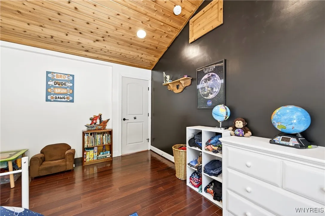 9852 Larkin Road, Eden, New York 14057, Eden, New York 14057, 3 Bedrooms Bedrooms, 7 Rooms Rooms,2 BathroomsBathrooms,Residential,Closed,9852 Larkin Road, Eden, New York 14057,0,B1631954