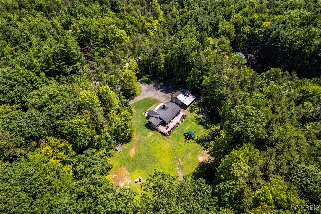 9852 Larkin Road, Eden, New York 14057, Eden, New York 14057, 3 Bedrooms Bedrooms, 7 Rooms Rooms,2 BathroomsBathrooms,Residential,Closed,9852 Larkin Road, Eden, New York 14057,0,B1631954