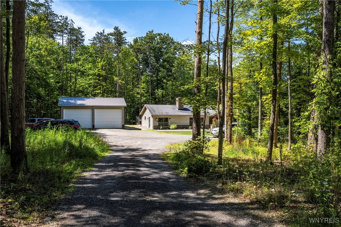 9852 Larkin Road, Eden, New York 14057, Eden, New York 14057, 3 Bedrooms Bedrooms, 7 Rooms Rooms,2 BathroomsBathrooms,Residential,Closed,9852 Larkin Road, Eden, New York 14057,0,B1631954