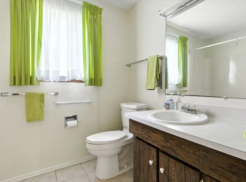 299 Brooksboro Drive, Webster, New York 14580, Webster, New York 14580, 4 Bedrooms Bedrooms, 8 Rooms Rooms,3 BathroomsBathrooms,Residential,Closed,299 Brooksboro Drive, Webster, New York 14580,0,R1628266