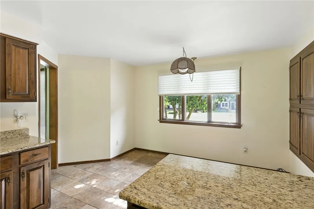 299 Brooksboro Drive, Webster, New York 14580, Webster, New York 14580, 4 Bedrooms Bedrooms, 8 Rooms Rooms,3 BathroomsBathrooms,Residential,Closed,299 Brooksboro Drive, Webster, New York 14580,0,R1628266