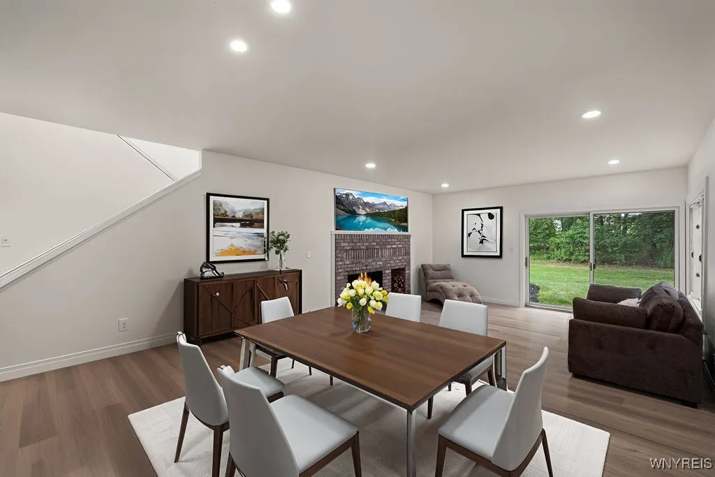 3104 East River Road, Grand Island, New York 14072, Grand Island, New York 14072, 2 Bedrooms Bedrooms, 5 Rooms Rooms,2 BathroomsBathrooms,Residential,For Sale,3104 East River Road, Grand Island, New York 14072,0,B1632110