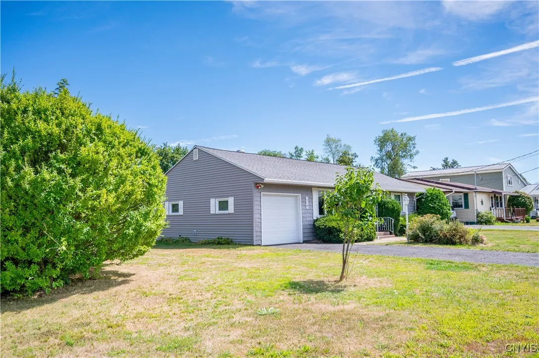 218 Crossgates Road, Rome, New York 13440, Rome, New York 13440, 2 Bedrooms Bedrooms, 6 Rooms Rooms,1 BathroomBathrooms,Residential,Closed,218 Crossgates Road, Rome, New York 13440,0,S1631955