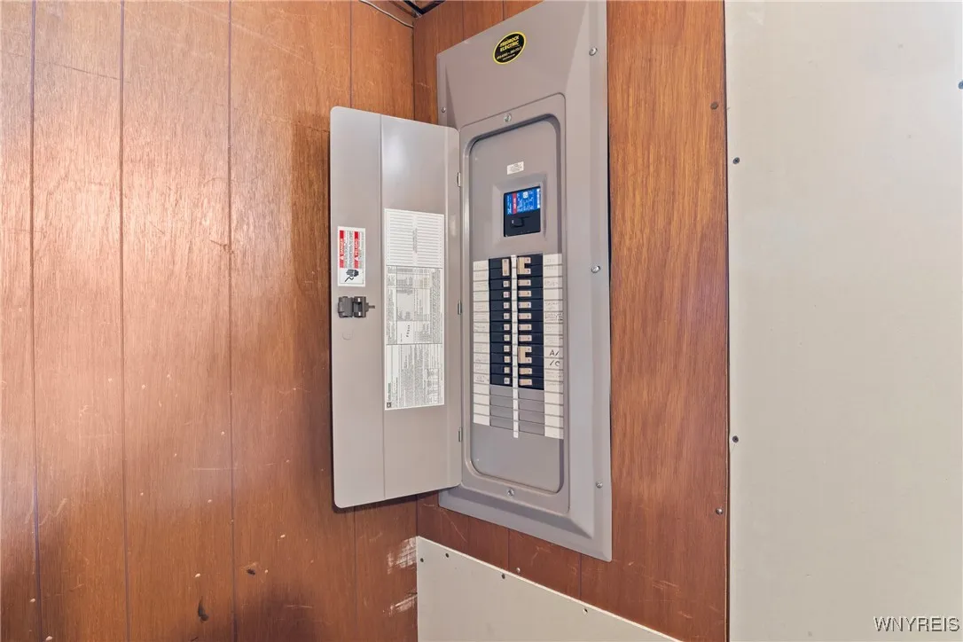 150 amp circuit breakers