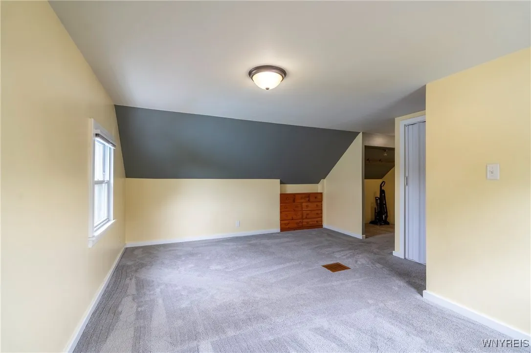 109 Yeager Drive, Cheektowaga, New York 14225, Cheektowaga, New York 14225, 3 Bedrooms Bedrooms, 8 Rooms Rooms,2 BathroomsBathrooms,Residential,Closed,109 Yeager Drive, Cheektowaga, New York 14225,0,B1631970