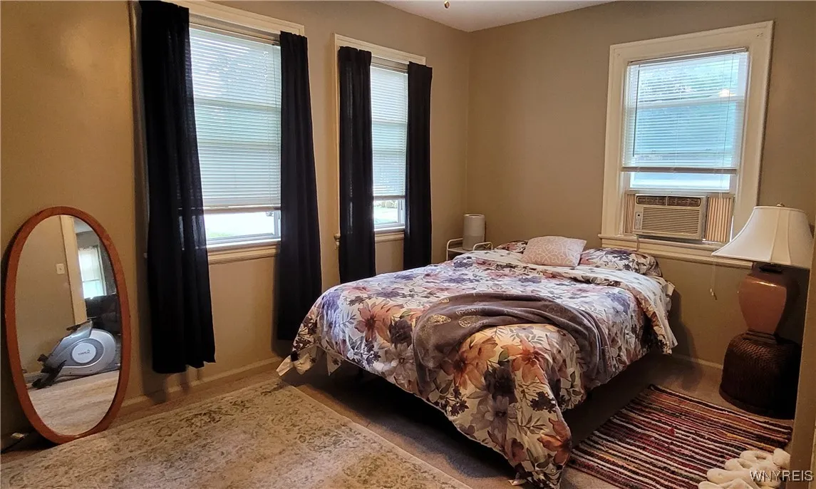 Primary Bedroom (185 Huntington #1, Buffalo, NY 14214)