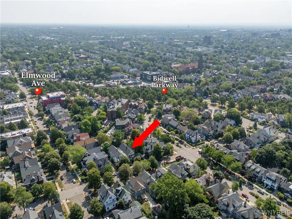 61 Claremont Avenue, Buffalo, New York 14222, Buffalo, New York 14222, 6 Bedrooms Bedrooms, ,2 BathroomsBathrooms,Residential,For Sale,61 Claremont Avenue, Buffalo, New York 14222,B1631201